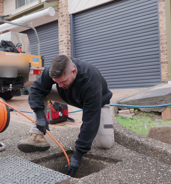 Drain clearing on site